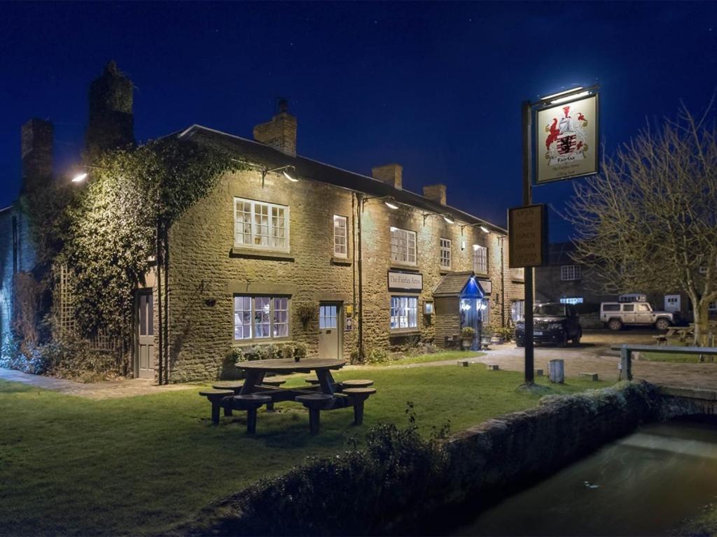 The Fairfax Arms Hotel Gilling East Kültér fotó